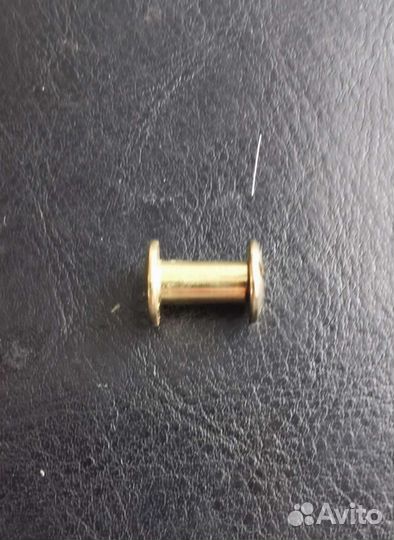 Болты металлические высота ножки 10 мм, золото