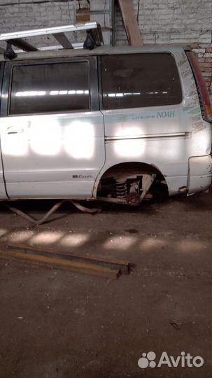 Детали для Toyota lite ace noah