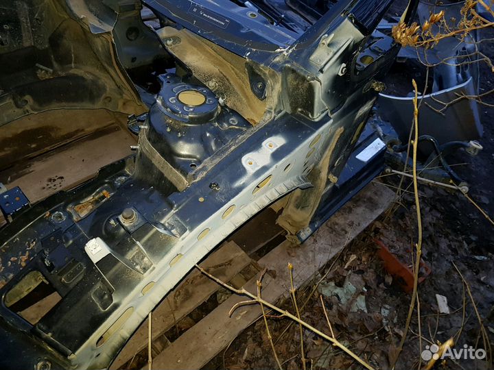 Передние четверти Opel Astra J