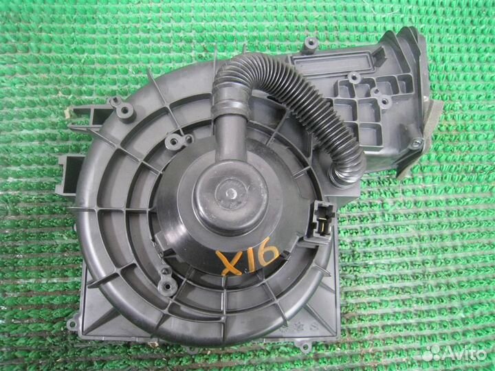 Моторчик печки Nissan Almera Tino 2005