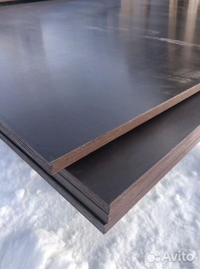 Фанера влагостойкая 3*1.5 (для легкового прицепа)