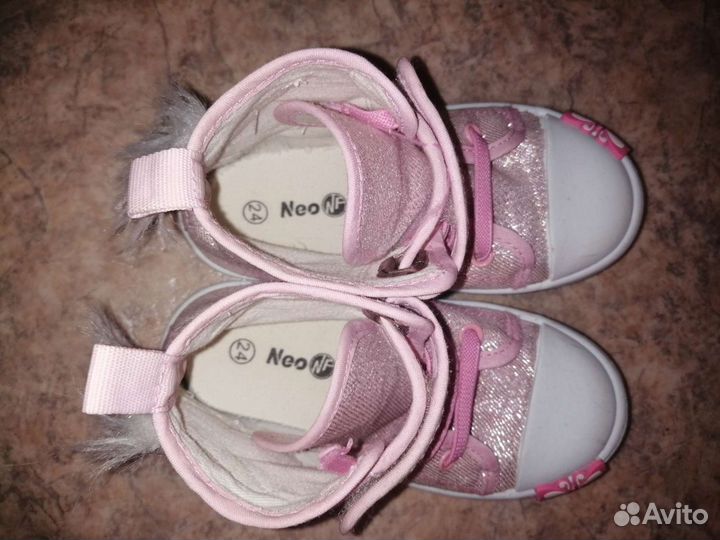 Кеды для девочки 24