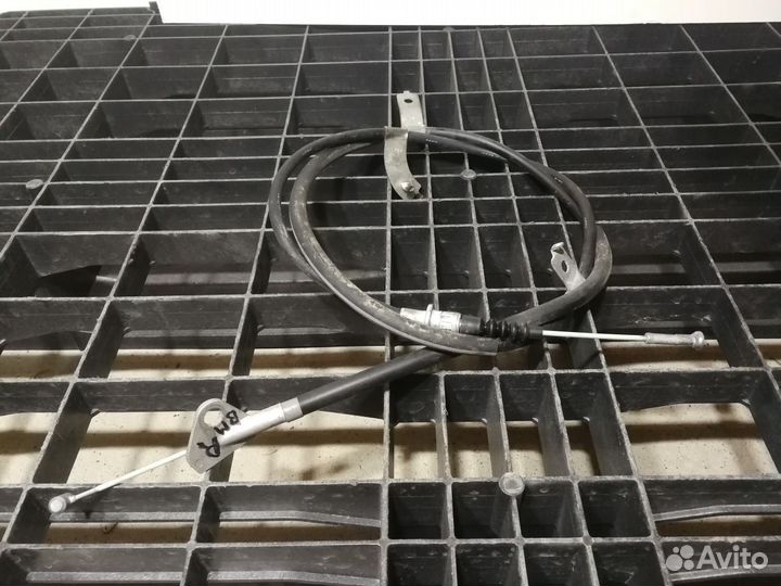 Трос ручника правый Mazda 3 BN BM