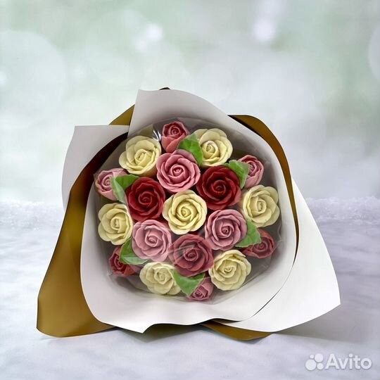 Голландские розы из шоколада (19 шт)