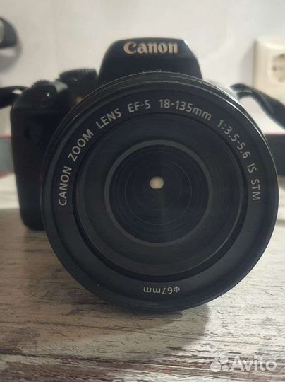 Зеркальный фотоаппарат canon 650D