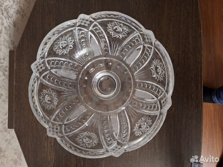 Хрустальная фруктовница