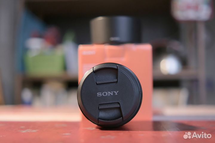 Объектив Sony FE 85mm F1.8