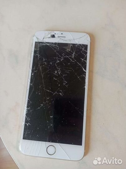 Телефон iPhone 6 plus