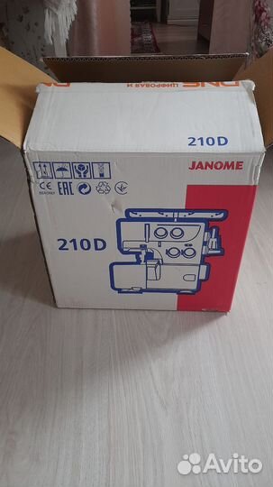 Оверлок Janome 210d