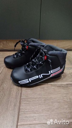 Лыжные ботинки 31,5