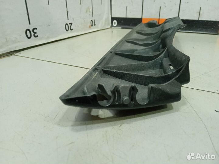 Кронштейн переднего бампера