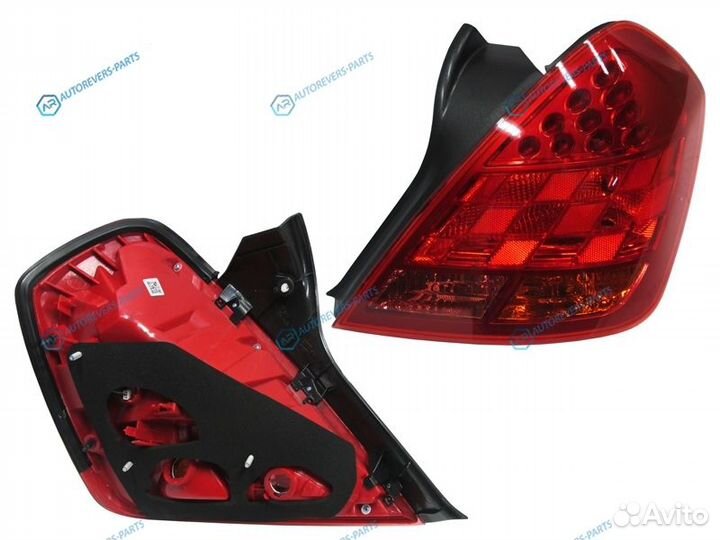 ST-18-0035 Фонарь задний nissan teana 05-08 RH