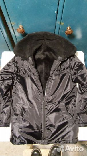 Куртка зимняя с капюшоном
