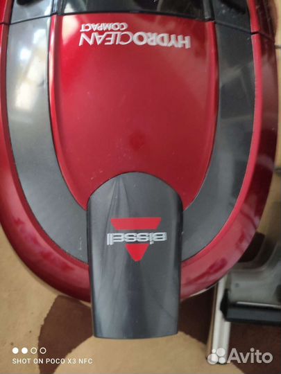 Моющий пылесос Bissell