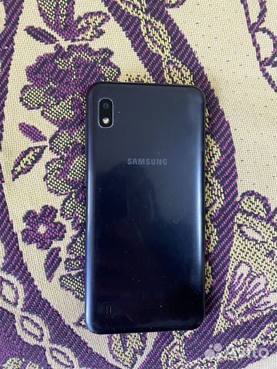 Samsung Galaxy A10, 2/32 ГБ