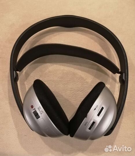 Беспроводные FM наушники Philips