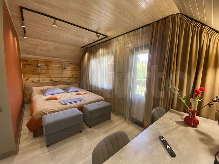 Дом 45 м² на участке 5 сот.