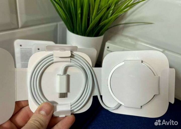 Зарядка MagSafe