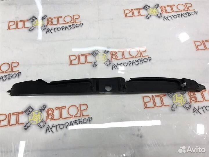 Пыльник переднего крыла правый VW Tiguan (5N1,5N2