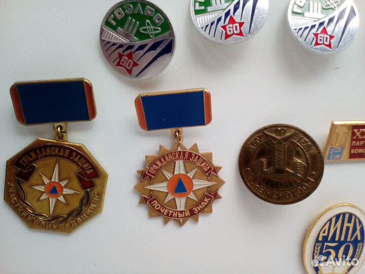 Значок.Значки.Пионерия.Медицина.мчс.Гоэлро.Стройка