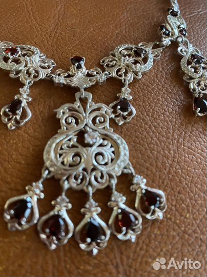 Серебряное колье