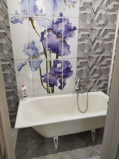 3-к. квартира, 80 м², 1/2 эт.