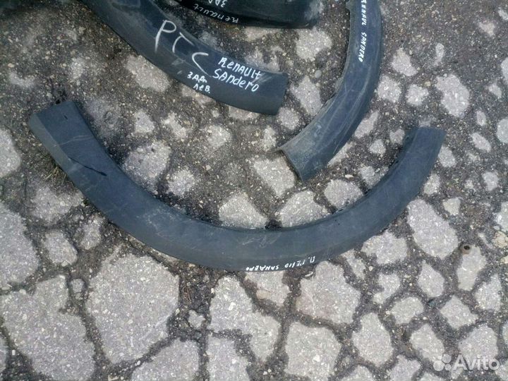 Накладка арки крыла Renault sandero