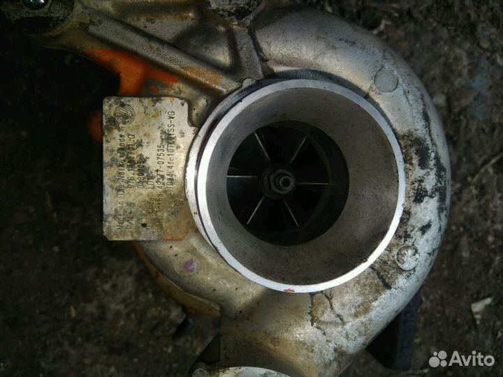 Турбина на Фольксваген Крафтер,2,5 с электонным уп