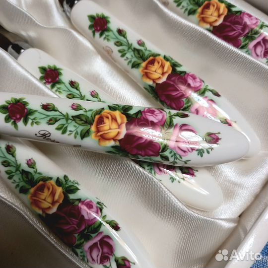 Столовые приборы