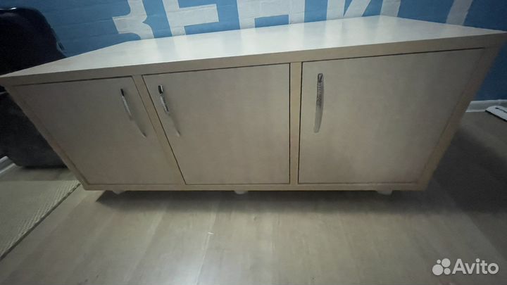 Тумба под телевизор новая