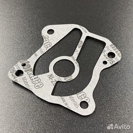 Прокладка под пластину помпы охлаждения Honda BF20