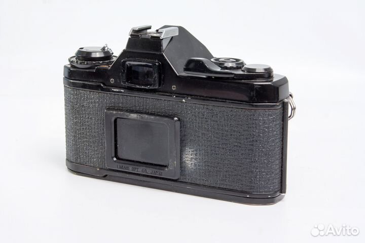 Pentax MV 1 + RMC Tokina 35mm f2.8