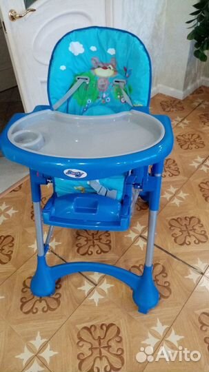 Стульчик для кормления