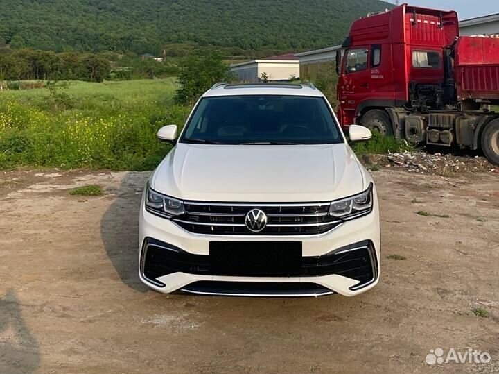 Volkswagen Tiguan 2.0 AMT, 2021, 39 000 км