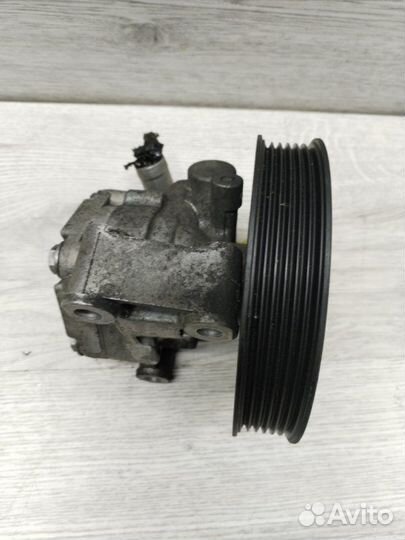 Насос гур Mercedes E-Class W211 OM647 2004