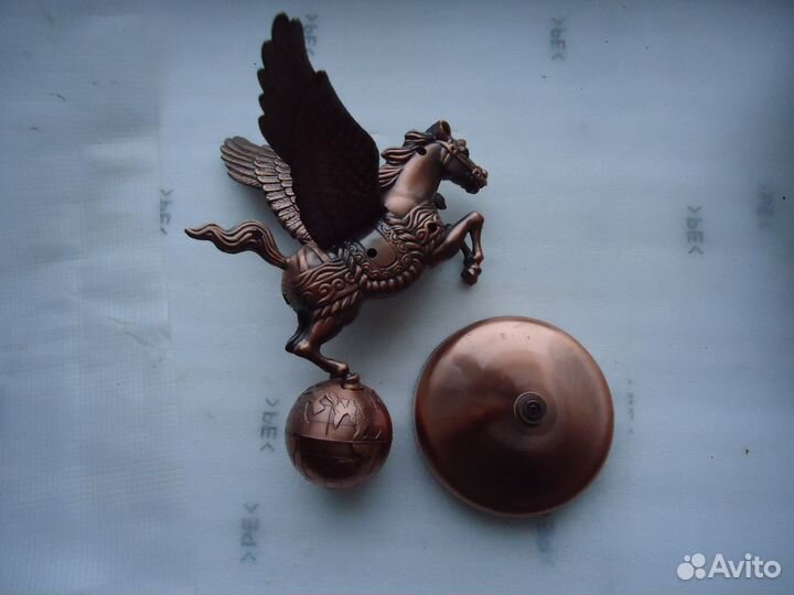 Пегас. Настольная зажигалка. Высота 20 см