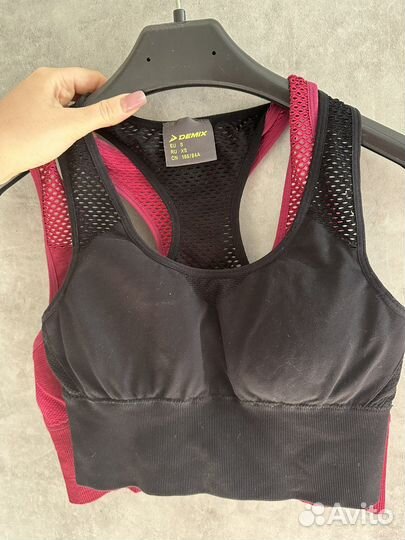 Спортивные топы