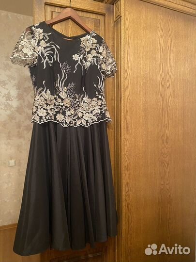 Вечернее платье 44