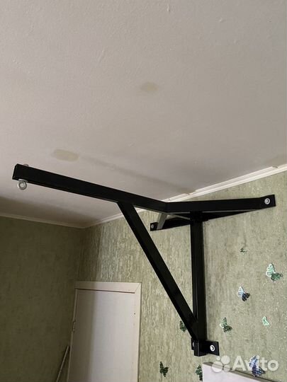 Кронштейн для боксерского мешка