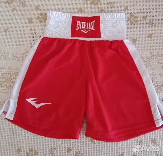 Перчатки, шлем и шорты для бокса детские