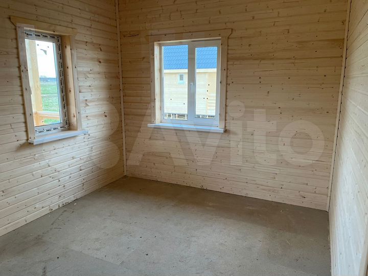 Дом 65,5 м² на участке 6 сот.