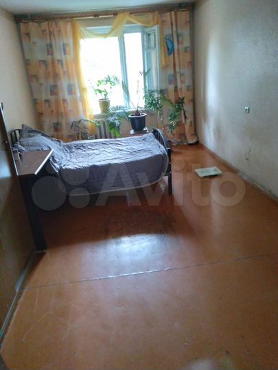 4-к. квартира, 86 м², 4/9 эт.