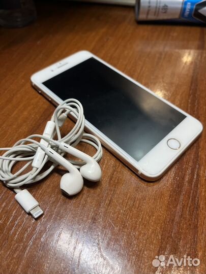 iPhone 8 Plus, 64 ГБ