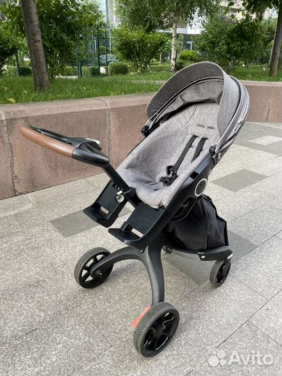 Коляска Stokke Xplory v6 2 в 1