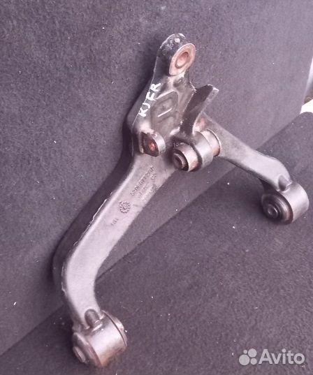 Рычаг передний нижний Jeep Cherokee (Liberty) KJ