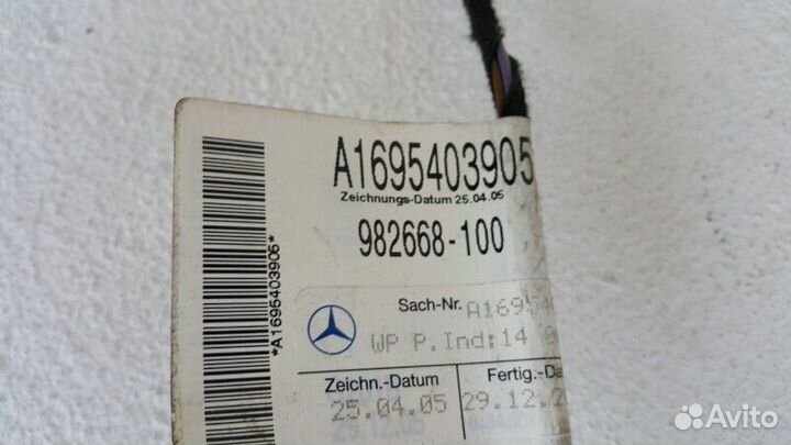 Проводка (коса) двери задняя левая Mercedes-Benz