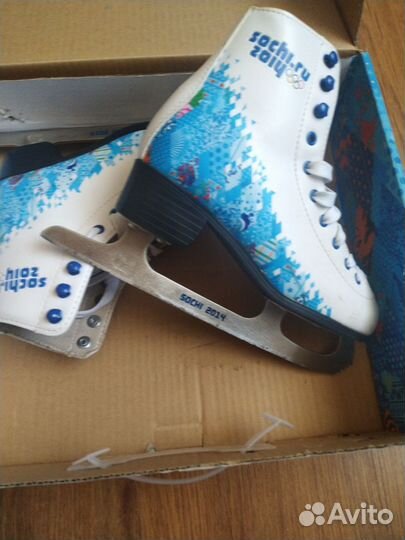 Коньки фигурные 35 размер