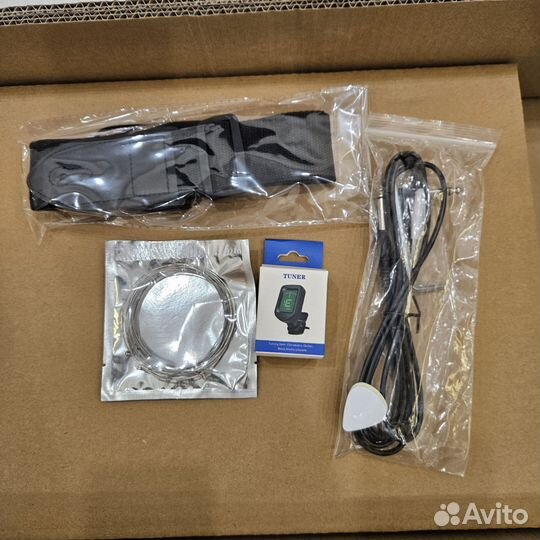 Электрогитара Rocket с комбоусилителем (комплект)