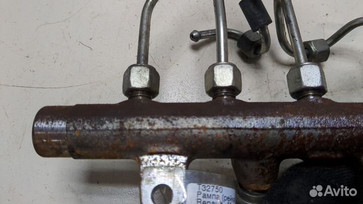 Рампа (рейка) топливная Renault Megane 3 2009, 201