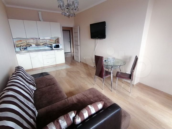 2-к. квартира, 50 м², 11/17 эт.